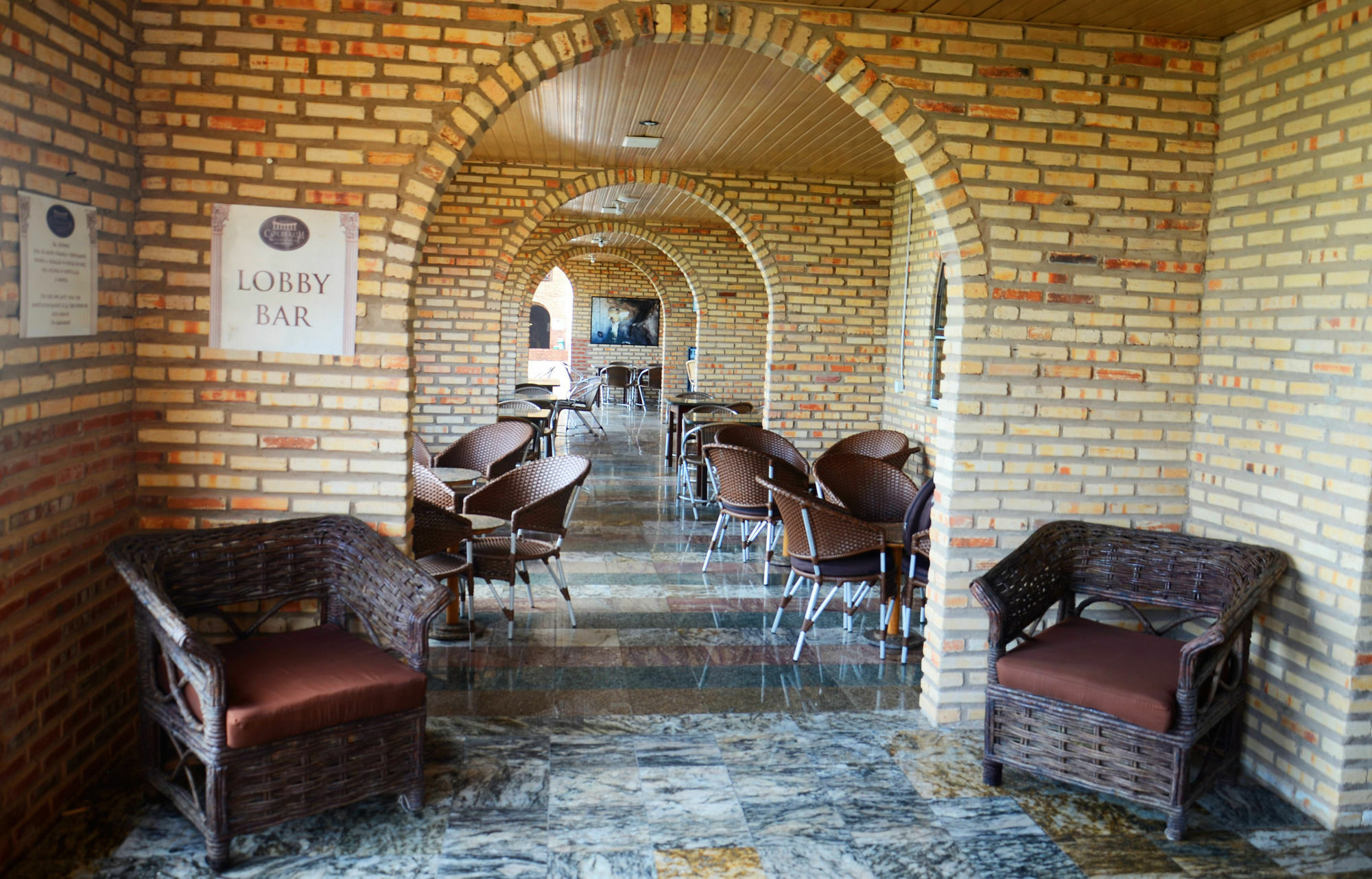 Coliseum Beach Hotel All Inclusive เบเบรีเบ ภายนอก รูปภาพ
